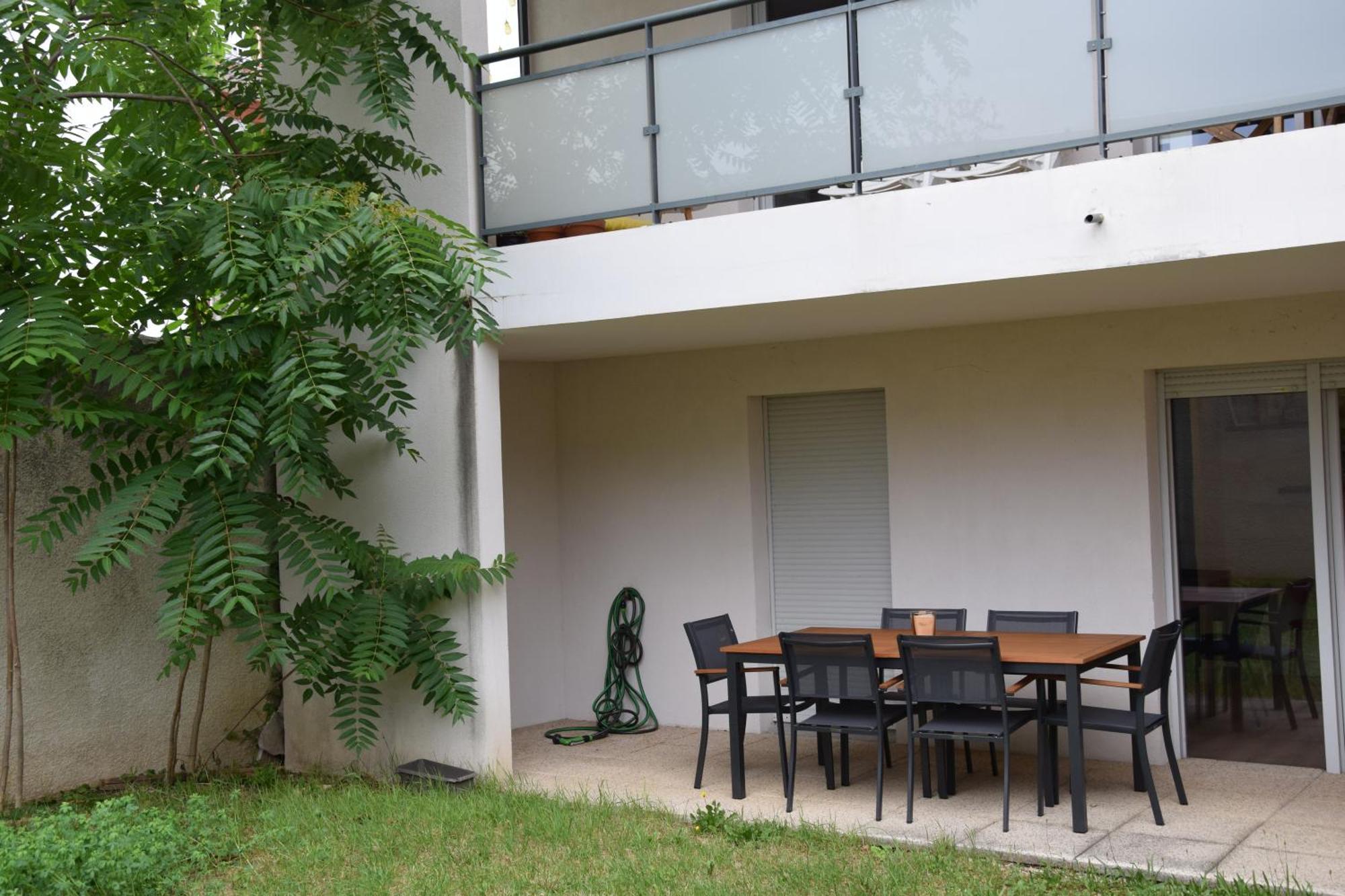 Comfort And Tranquility Near Lyon And Groupama Stadium, 4 Personnes Meyzieu Exterior foto